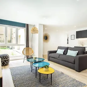  Apartment Cmg Buttes Chaumont - Botzaris Frankreich